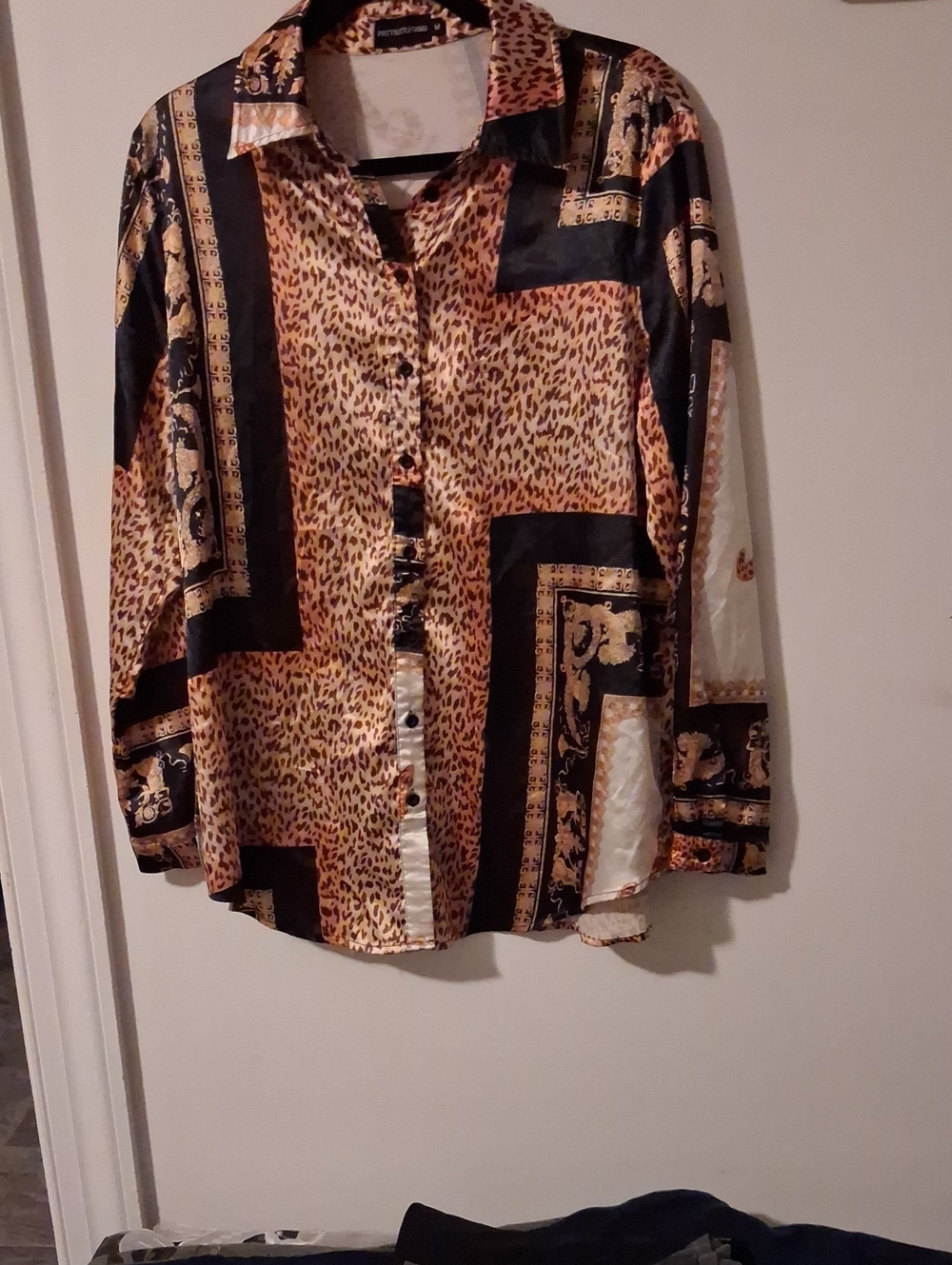 PrettyLittleThing Black, Tan & Cream Leopard-Print Satin Button-Down Shirt